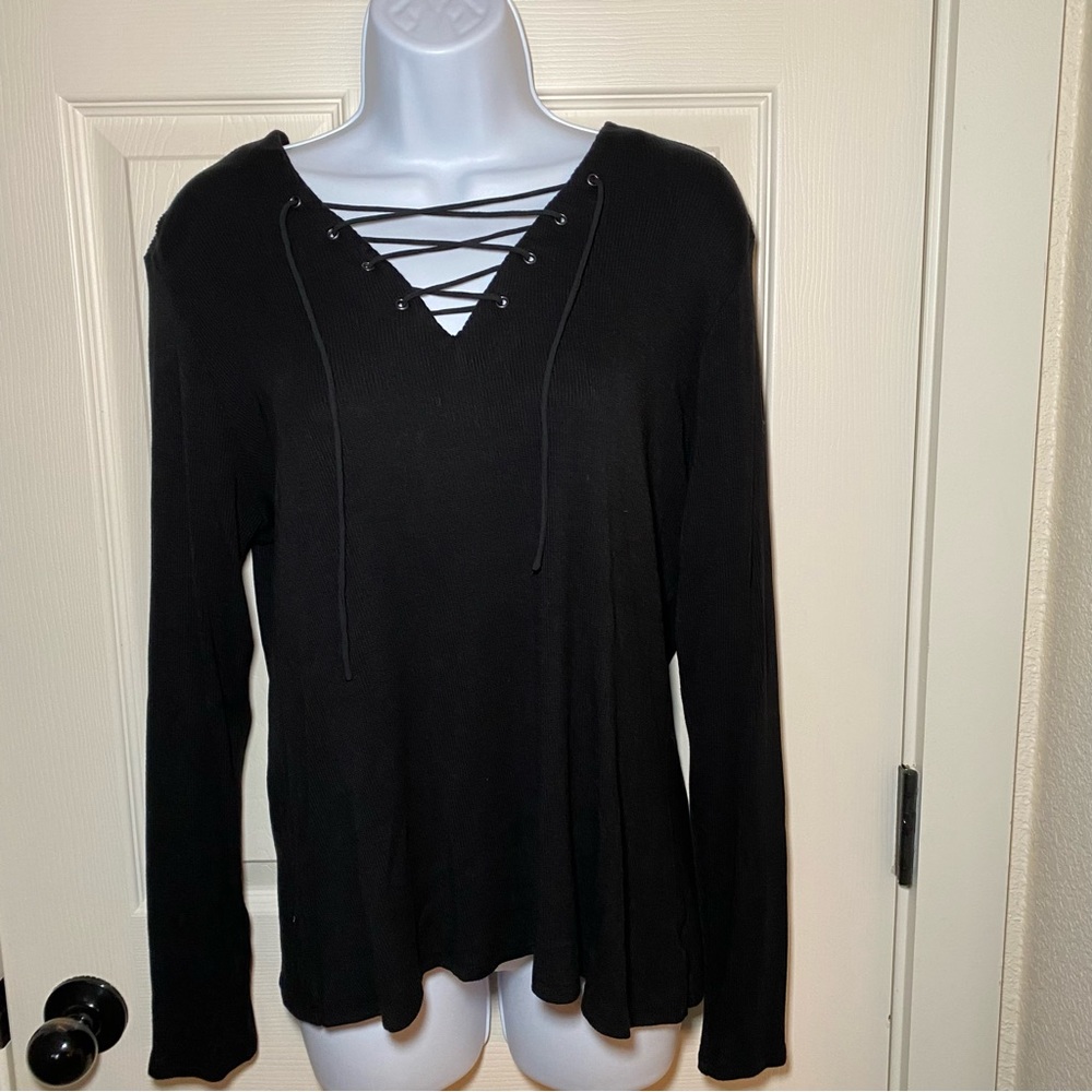Who What Wear ribbed lace up long sleeve top Sz L